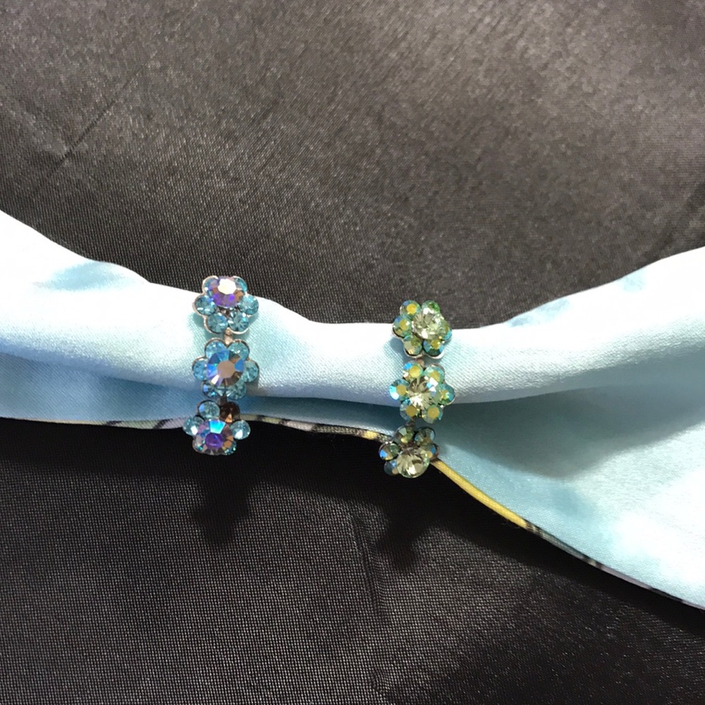 2 Beautiful Toe rings!! Worn blue once